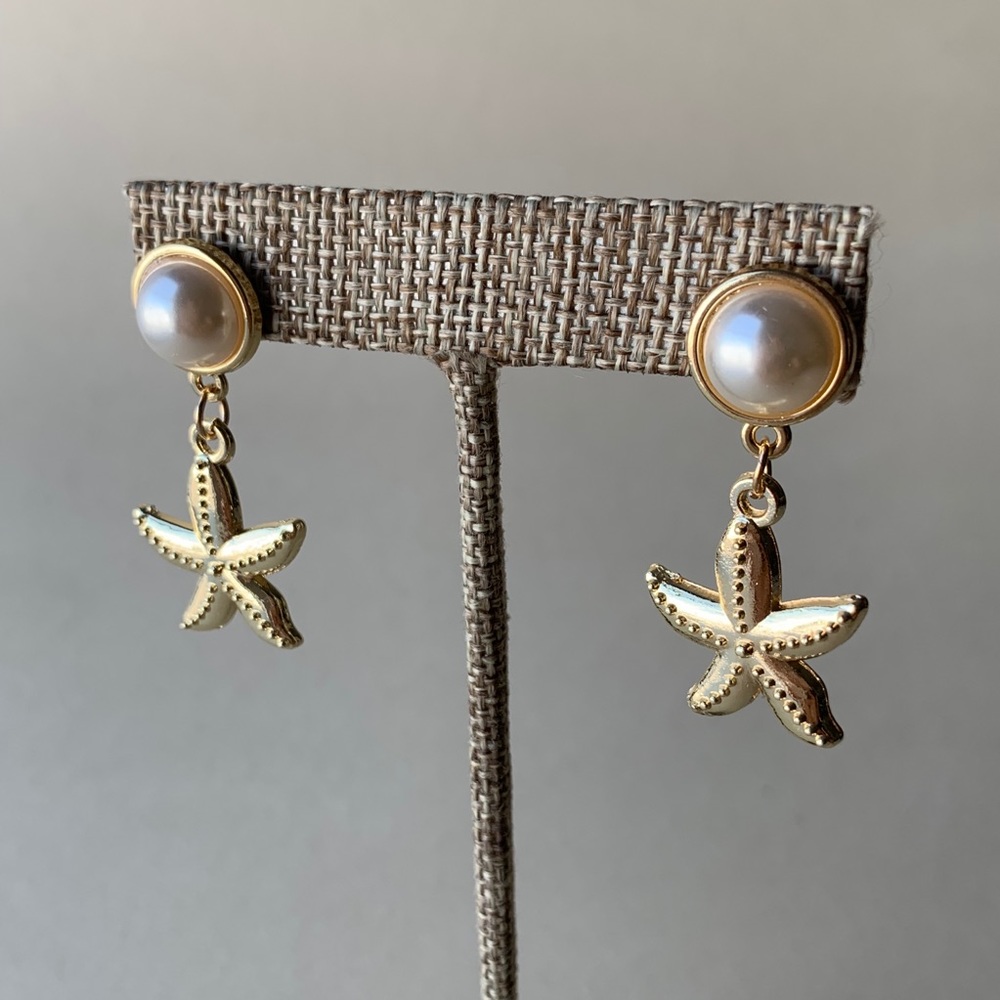 Earrings ideal for summer